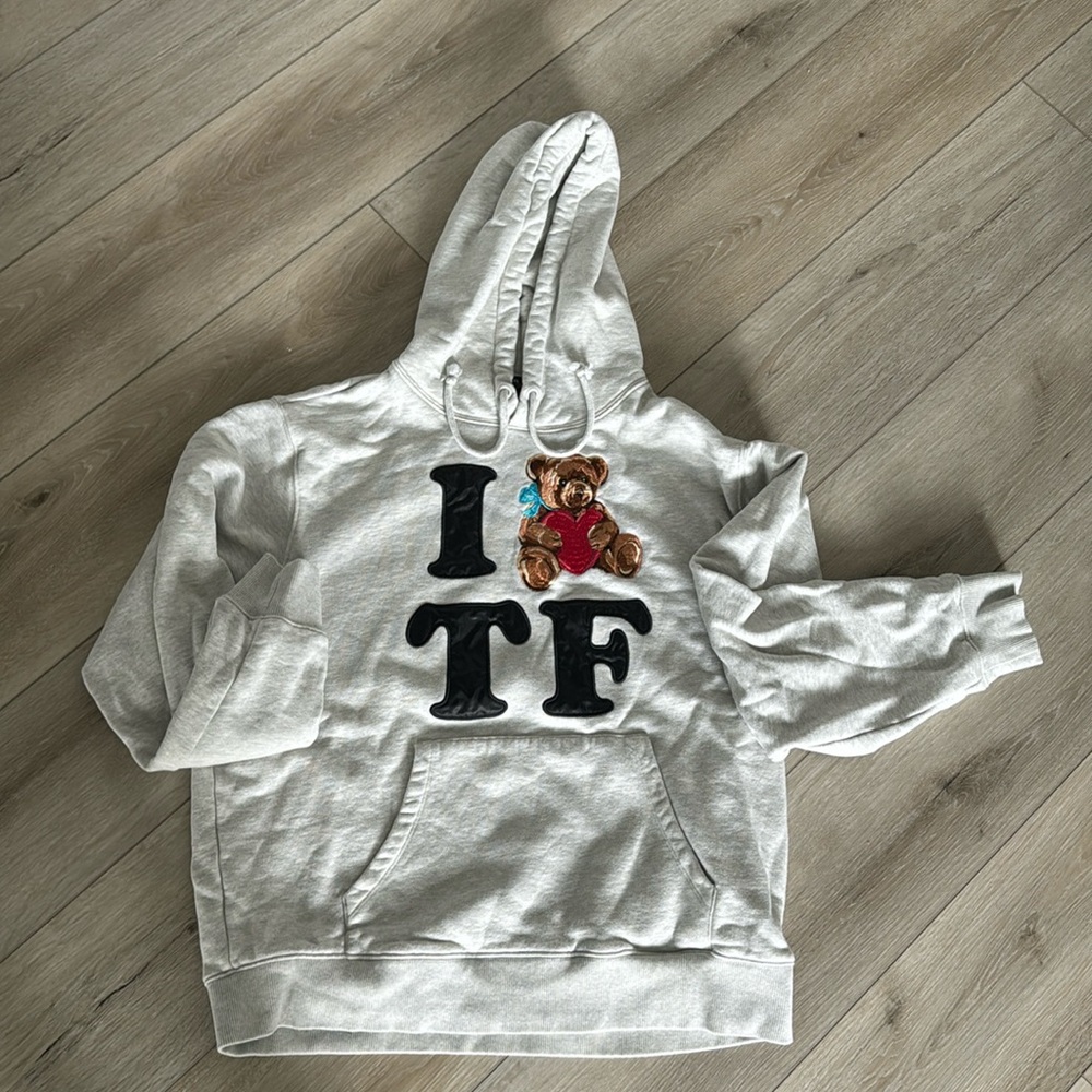 I heart Teddy Fresh sweatshirt in gray size L with embroidered bear